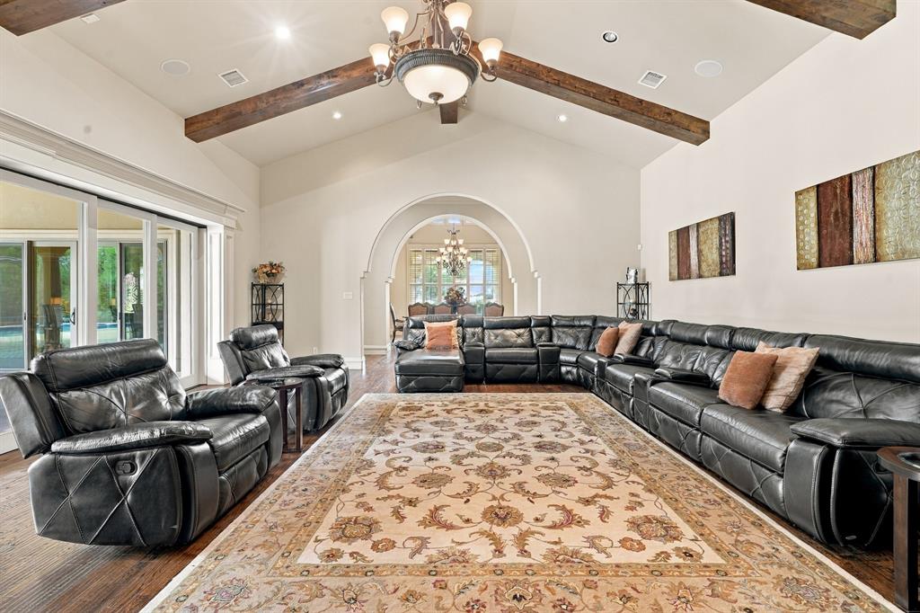 4908 Arbol Court
