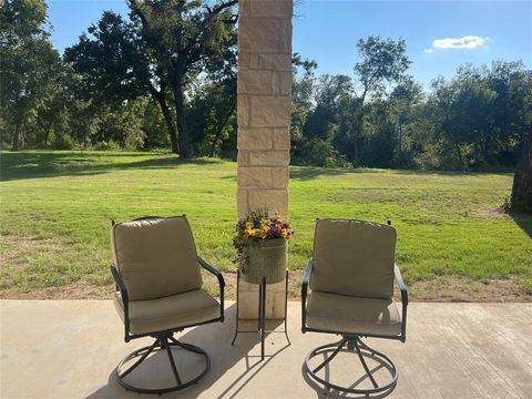 A home in Glen Rose