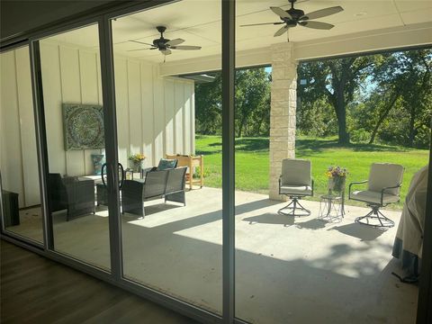 A home in Glen Rose