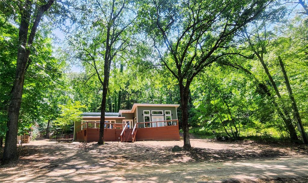 92 Lake Frankston