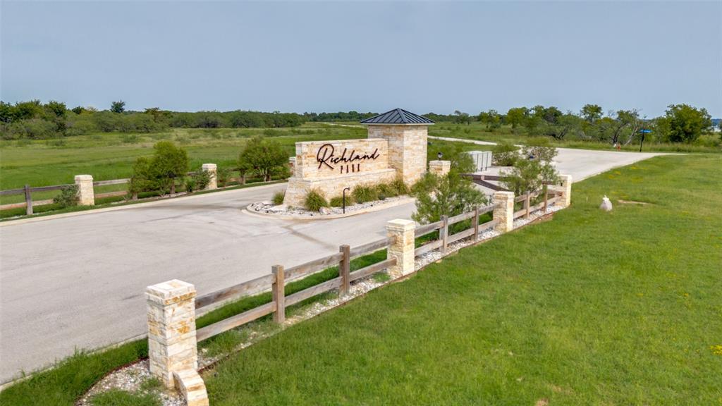 Richland Park - Land