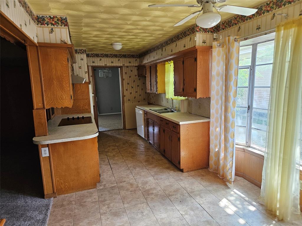 Highlands Oaks 3 - Residential Lease