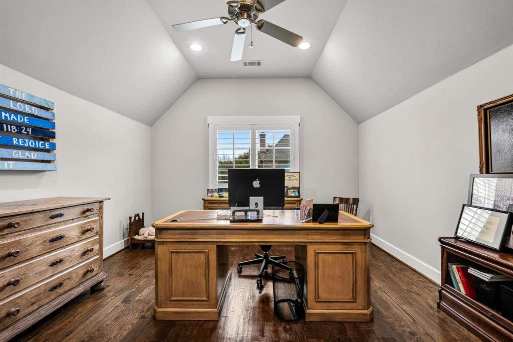 UNIVERSITY HEIGHTS - Residential