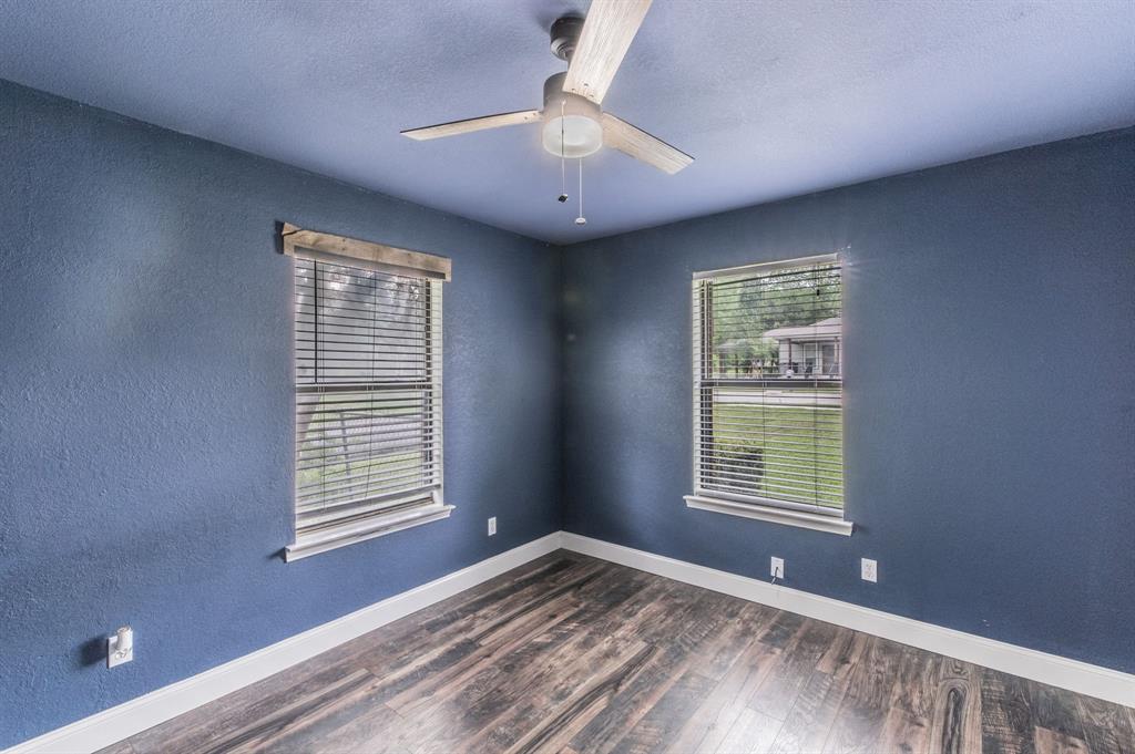 J Thompson Surv Abs #229 - Residential