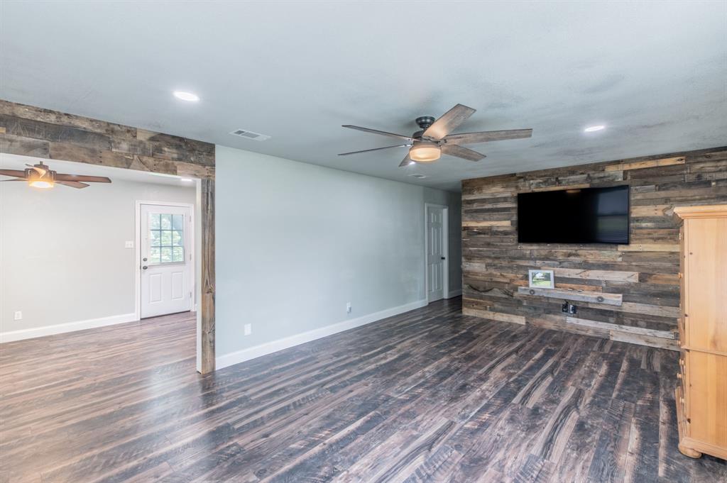 J Thompson Surv Abs #229 - Residential