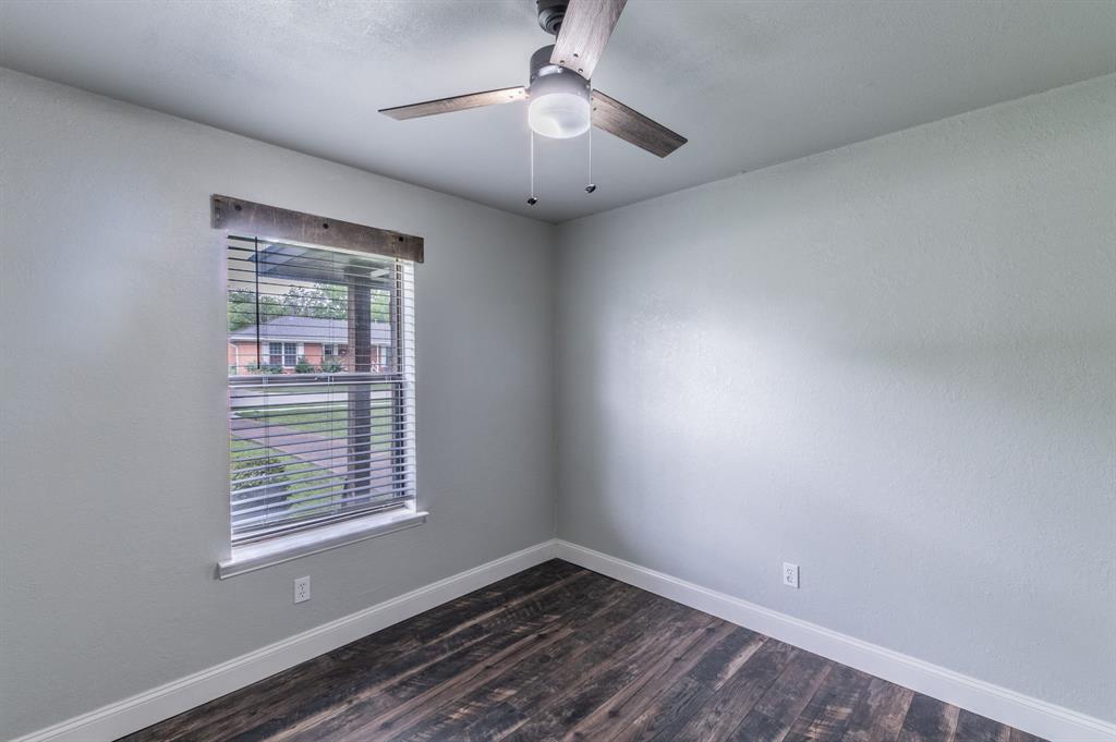 J Thompson Surv Abs #229 - Residential