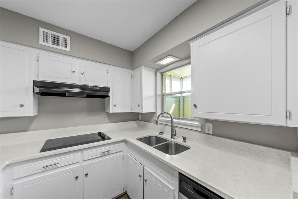 Birchbrook 02 Condos - Residential