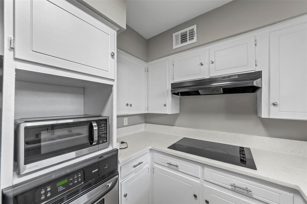 Birchbrook 02 Condos - Residential