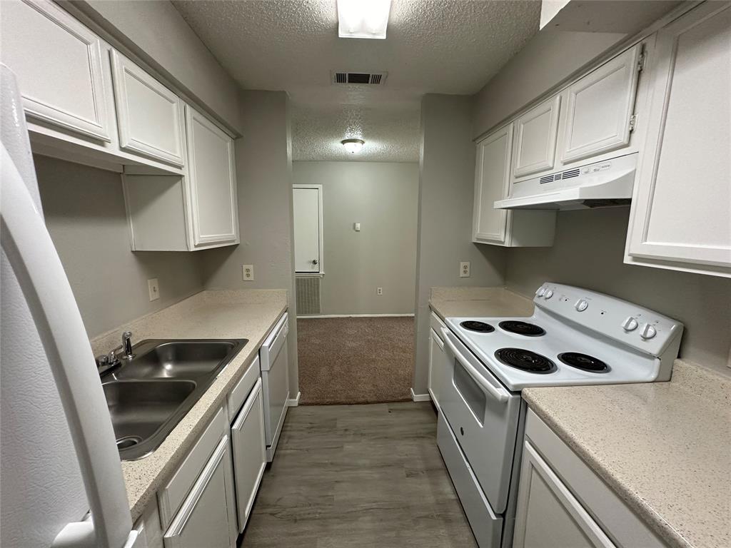 Trinity Meadows Condos - Residential Lease