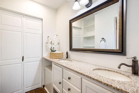 Tiny photo for 917 Warfield Way, Richardson, TX 75080 (MLS # 21197356)