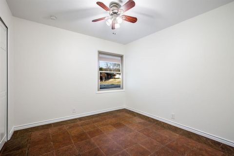 Tiny photo for 917 Warfield Way, Richardson, TX 75080 (MLS # 21197356)