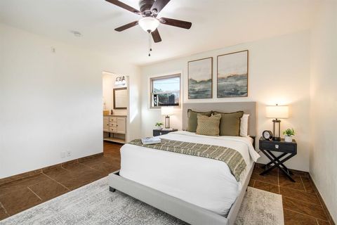 Tiny photo for 917 Warfield Way, Richardson, TX 75080 (MLS # 21197356)