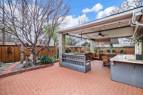 Tiny photo for 917 Warfield Way, Richardson, TX 75080 (MLS # 21197356)