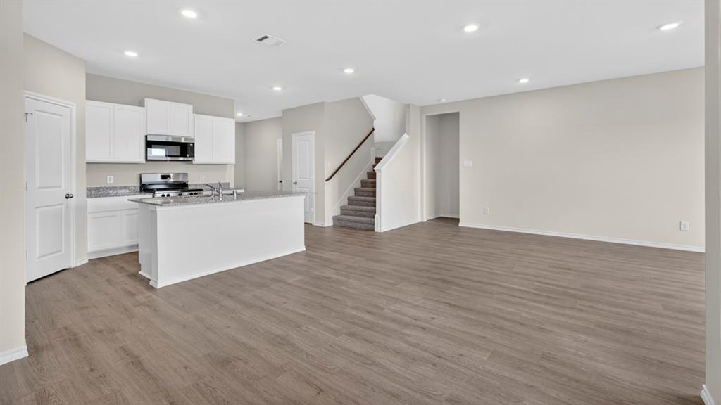 1683 Mantle Road