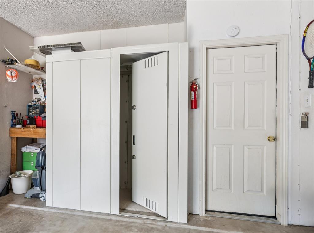 Fort Worth, Texas 76137, United States, 4 Bedrooms Bedrooms, ,4 BathroomsBathrooms,Residential,Active,161202