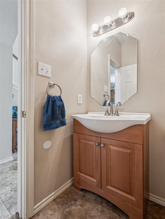 Fort Worth, Texas 76137, United States, 4 Bedrooms Bedrooms, ,4 BathroomsBathrooms,Residential,Active,161202