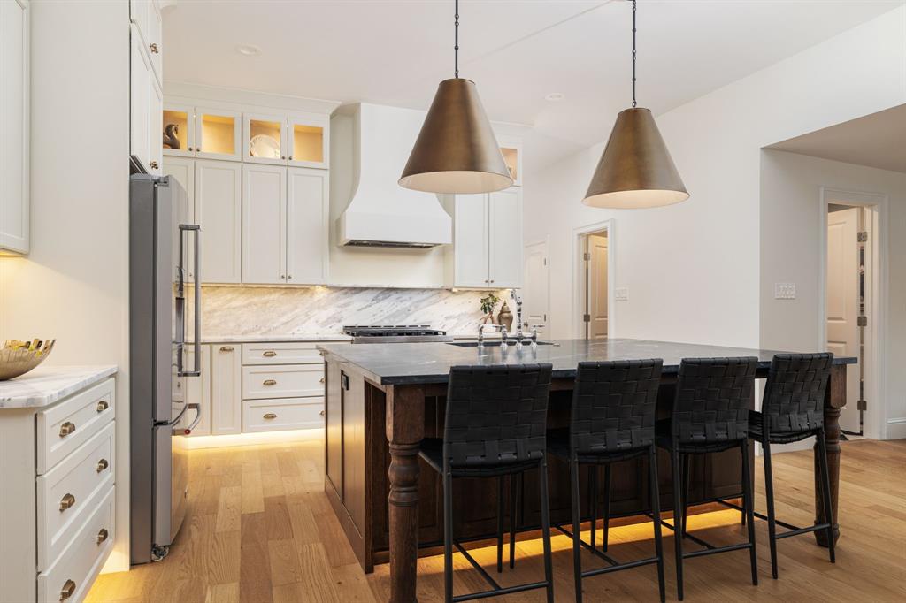 Forest Glen Sec 04 - Residential