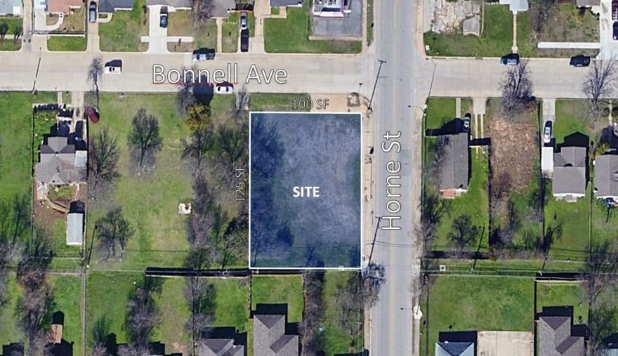 -0.29 Acre zoned commercial (CB-TF) multi-family, mixed use, educational facilities, restaurant, office and retail
-3 minutes away from the fast growing Camp Bowie Blvd
-Located near Ridgley Country Club
-100 SF wide by 125 SF deep site