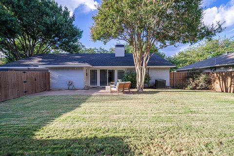 A home in Farmers Branch