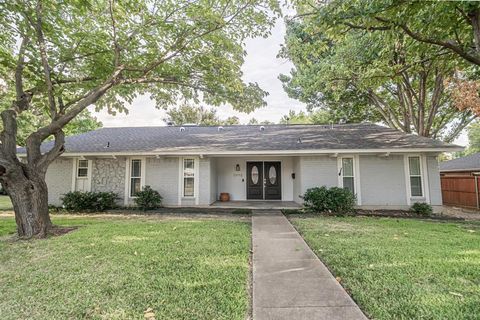 A home in Farmers Branch