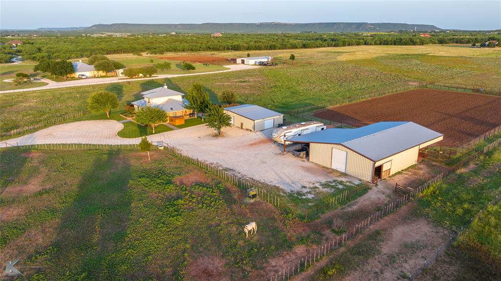 W E Vaughn - Residential