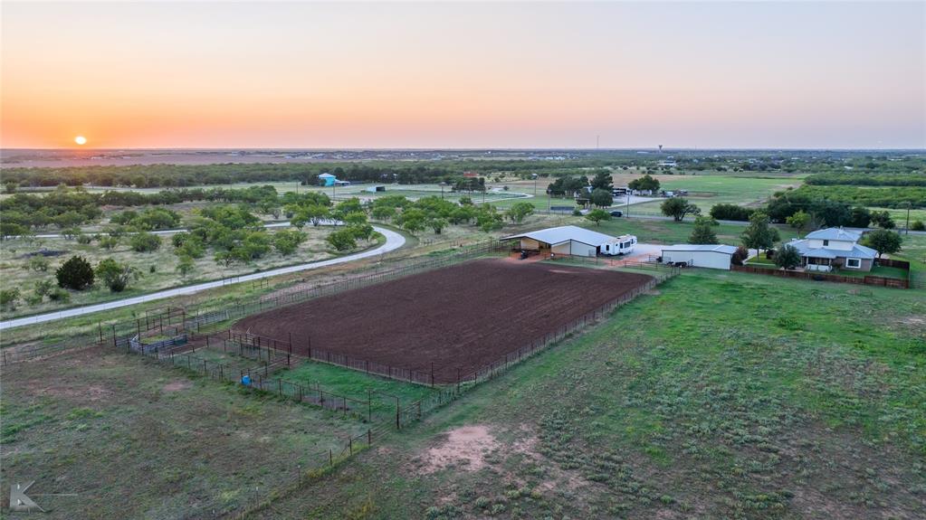 W E Vaughn - Residential