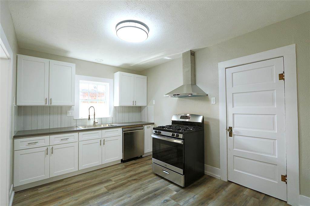 O T Ennis - Residential