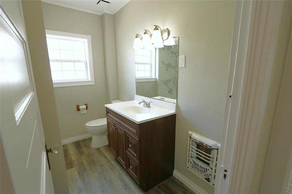 O T Ennis - Residential