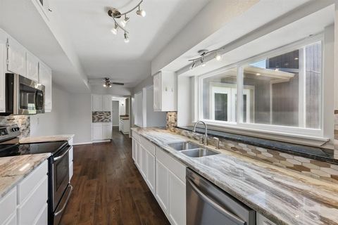 4301 Avon Court Flower Mound TX 75028