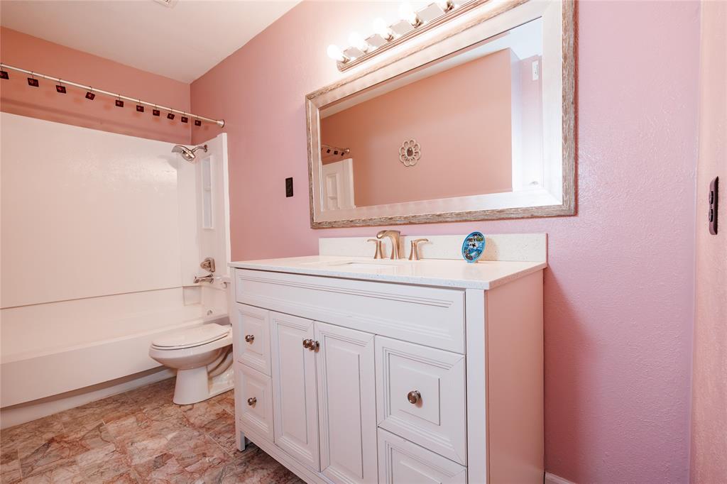 Faulkner Point 10-On Point - Residential