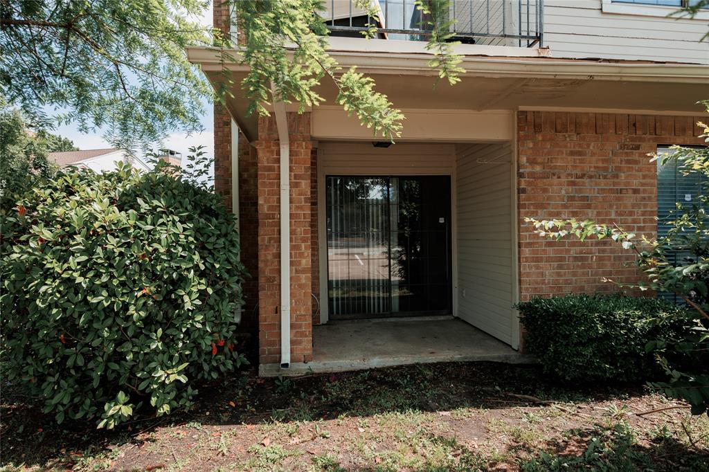 Faulkner Point 10-On Point - Residential