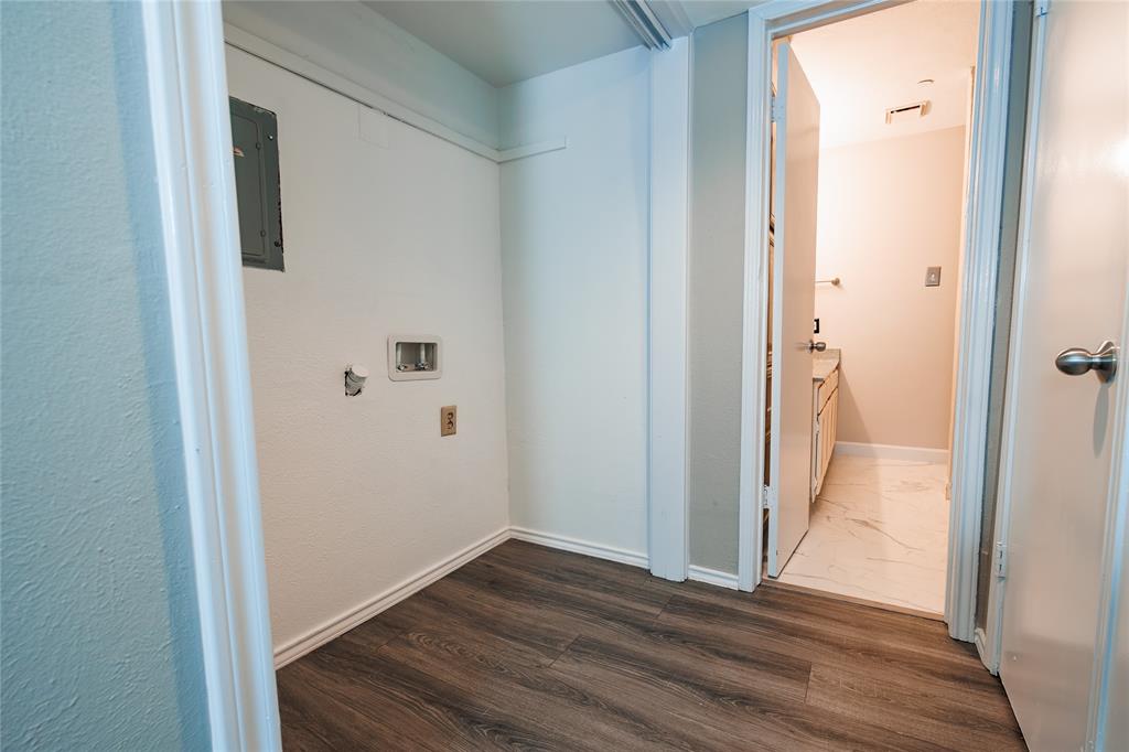 Faulkner Point 10-On Point - Residential