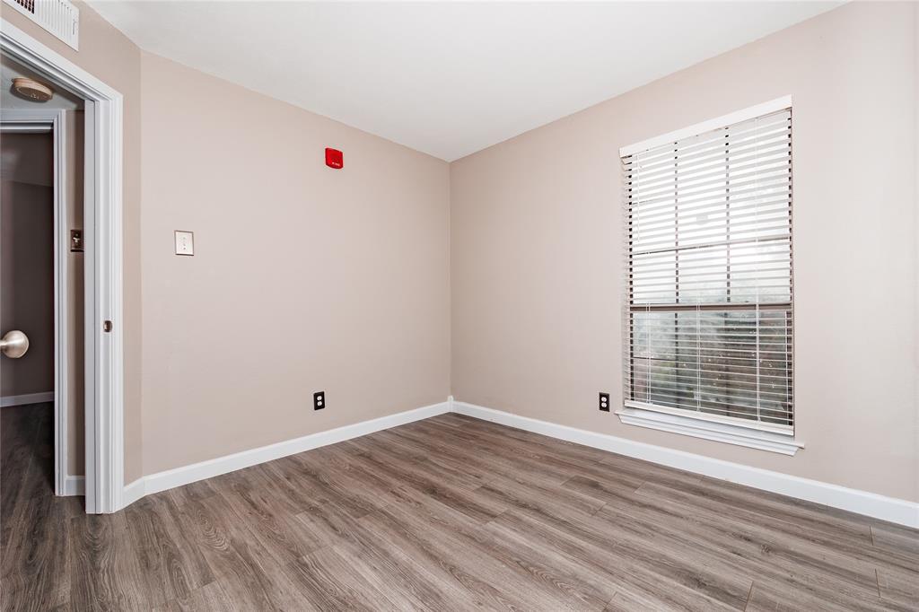 Faulkner Point 10-On Point - Residential