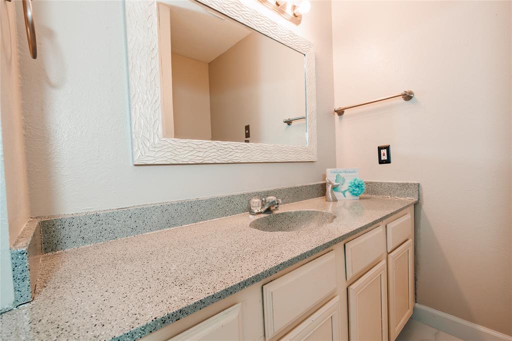 Faulkner Point 10-On Point - Residential