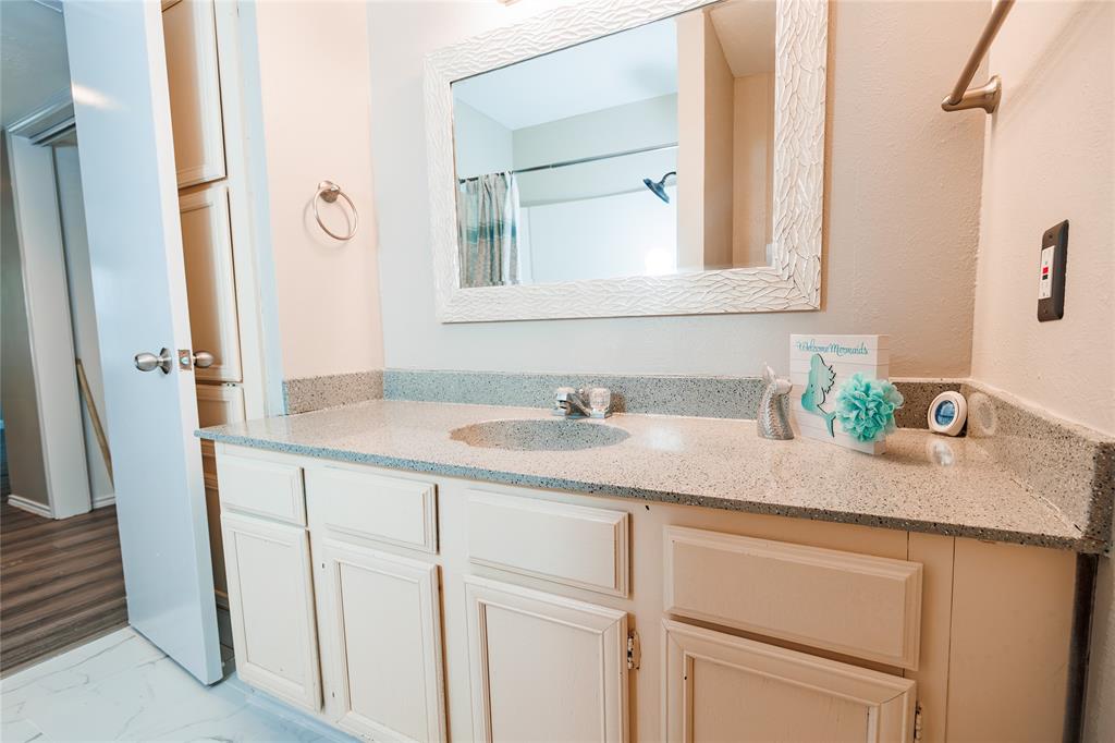 Faulkner Point 10-On Point - Residential