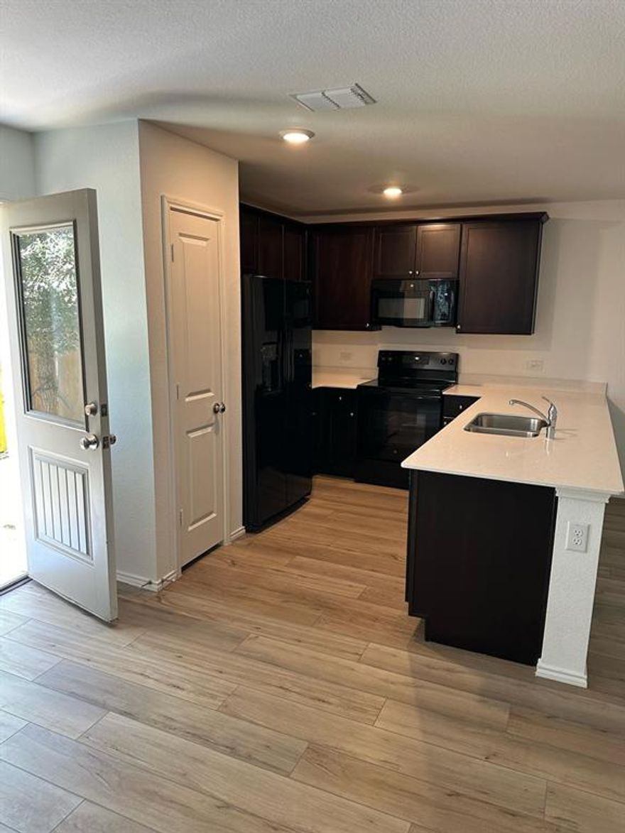 This beautiful two-story home, built in 2023 offers 4 bedrooms, 2.5  bathrooms, and a two-car attached garage. This home comes with a REFRIGERATOR, WASHER and DRYER included, making it move-in ready. The home is just minutes from Bishop Arts District, UT Southwestern, Parkland Hospital, the Medical District, Dallas Love Field, and Uptown, offering easy access to all that Dallas has to offer. Trinity Groves and Downtown Dallas are also nearby, making this location even more convenient.