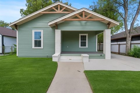 3521 Avenue H Fort Worth TX 76105