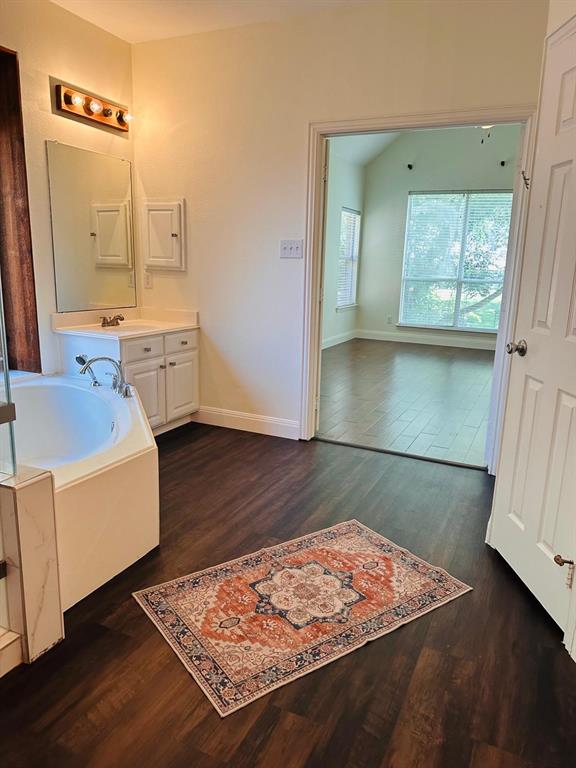 Villages Of Lake Forest Ph III - Residential Lease