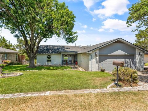 A home in Granbury