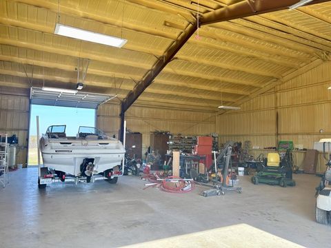 A home in Nocona