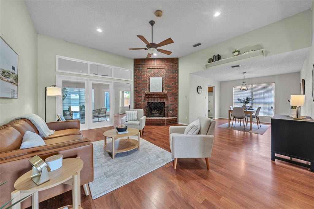 2741 White Oak Drive