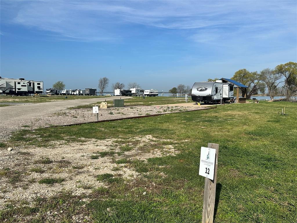 Peninsula Point - Land