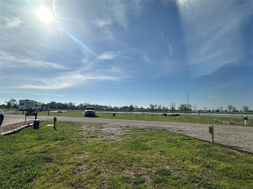 Peninsula Point - Land