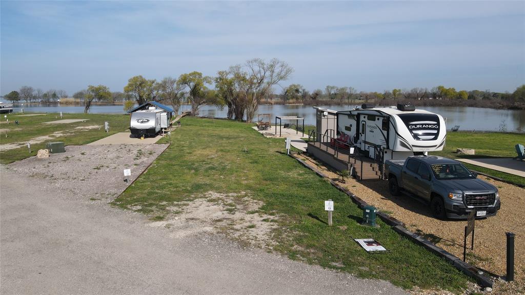 Peninsula Point - Land