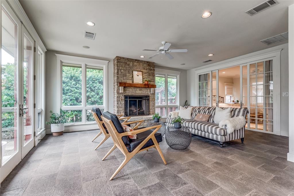 Casa Linda Estates - Residential