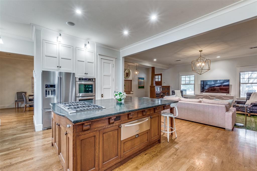 Casa Linda Estates - Residential