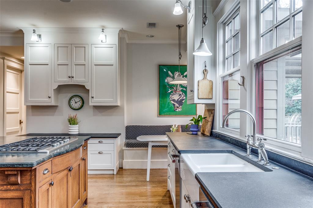 Casa Linda Estates - Residential