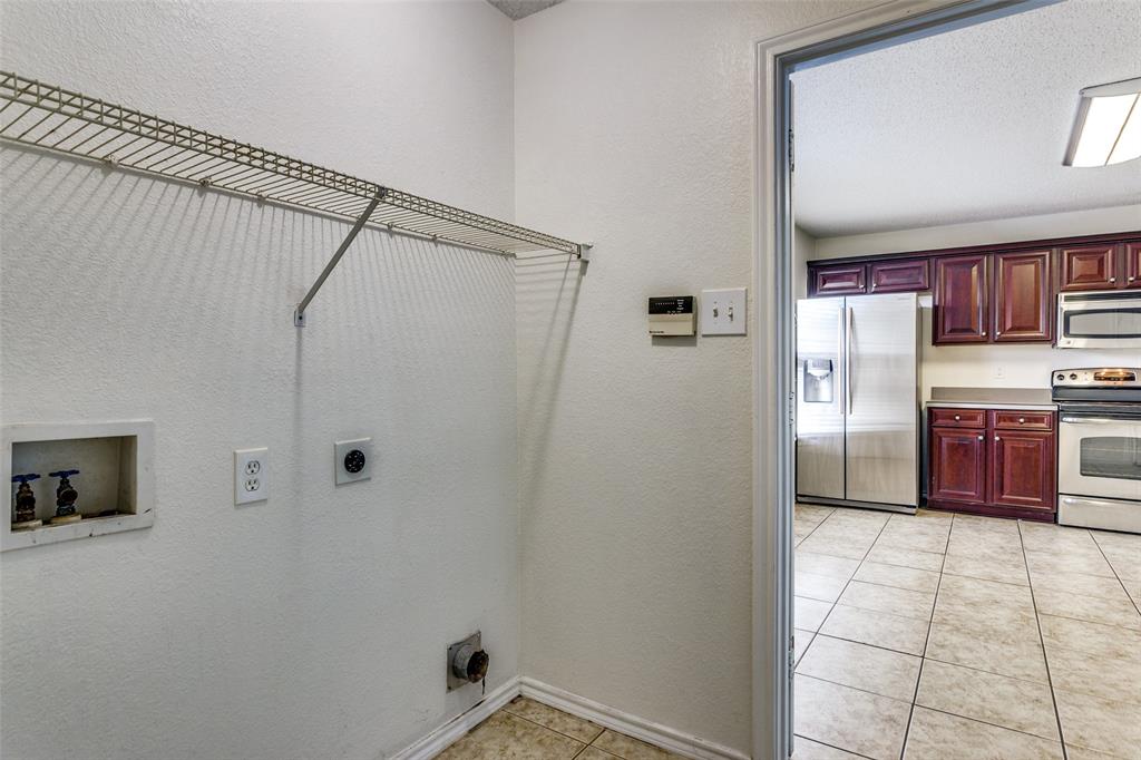 STAGECOACH ESTATES - Residential Lease