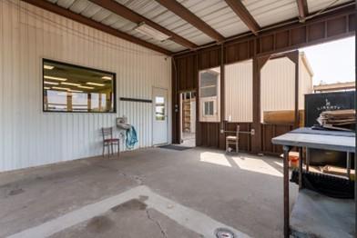 125 N Highway 171