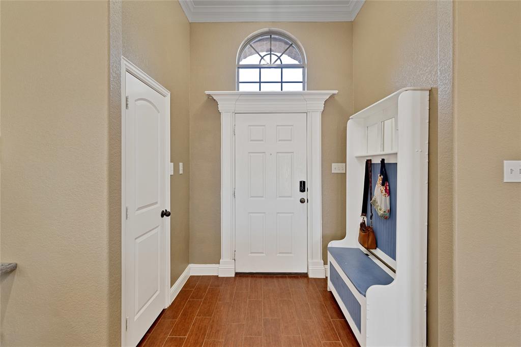 214 Willow Creek Drive